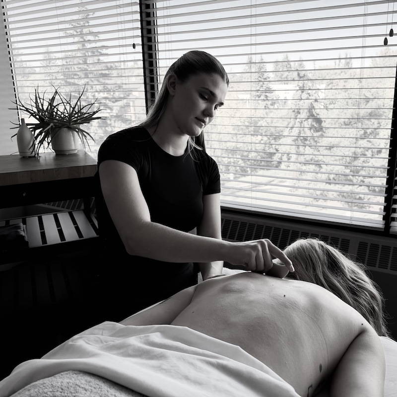 Refined Health & Wellness | Acupuncture | Dr. Bentley Van Beek | Gua Sha 2